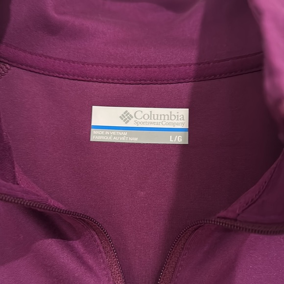 3/4 zip Columbia Pullover - Picture 7 of 7